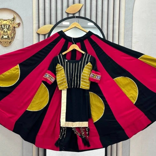 Aabha Gamthi Multicolour Kali Lehenga Set