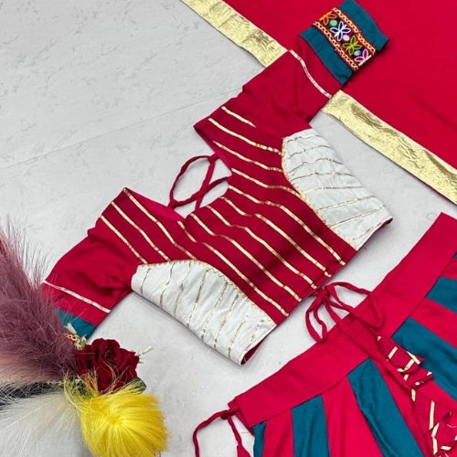 Aabha Gamthi Multicolour Kali Lehenga Set