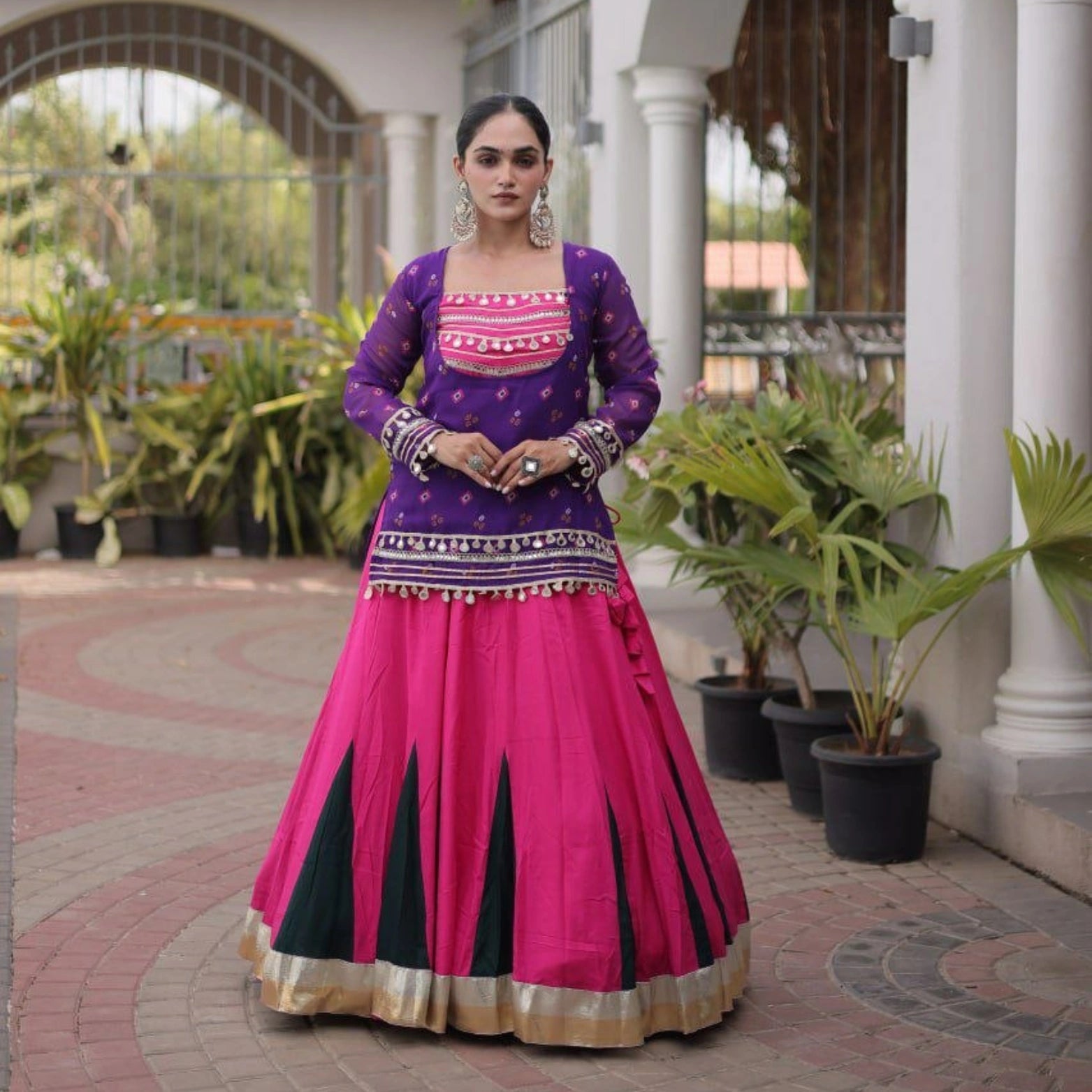 Riwaayat Kutchi Kali Lehenga Set