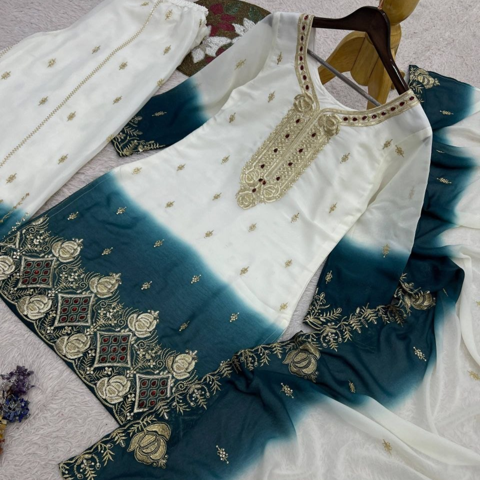 Zareen Dual-Tone Georgette Suit Set