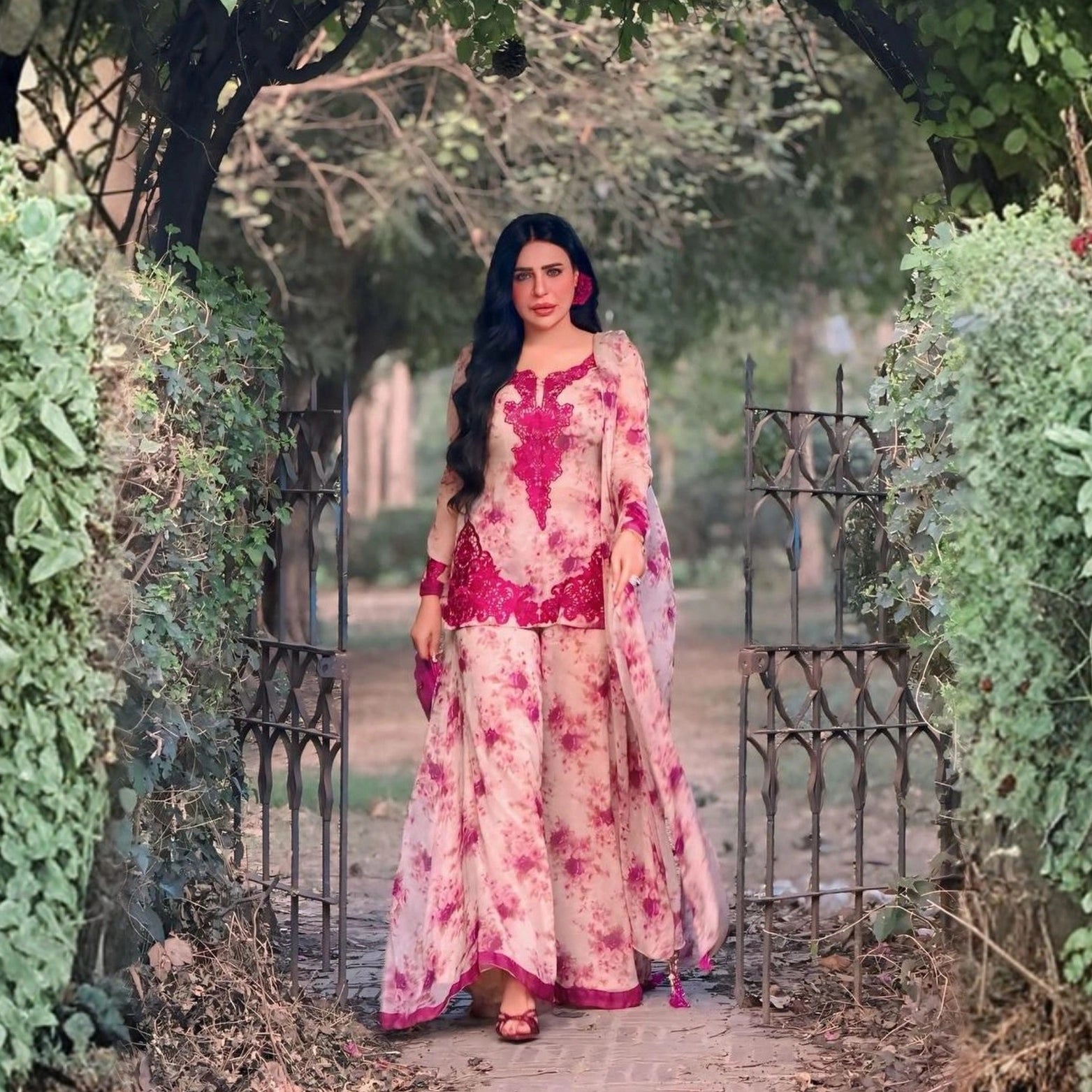 Ruhani Floral Faux Georgette Palazzo Suit Set
