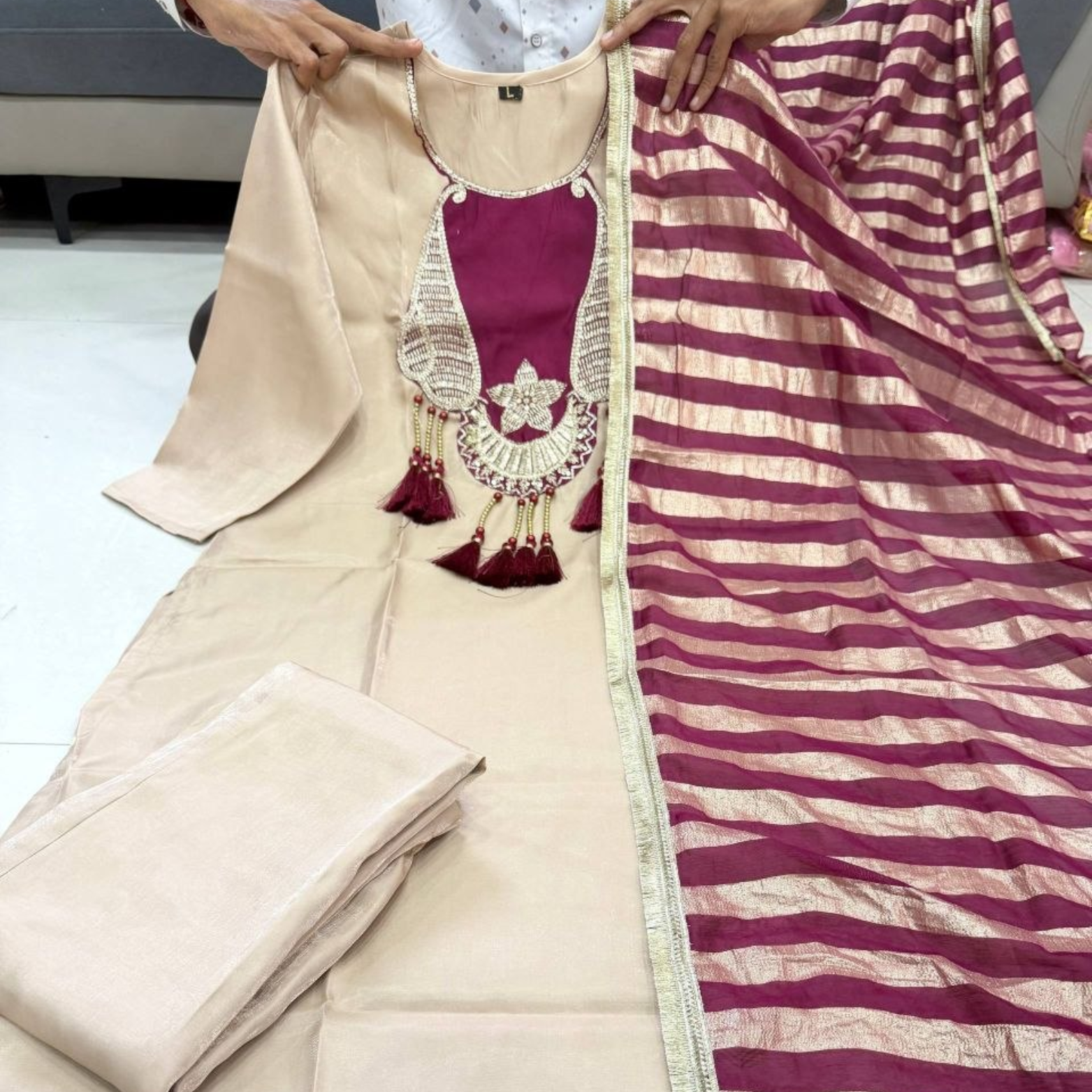 Areeza Glass Malai Silk Suit Set