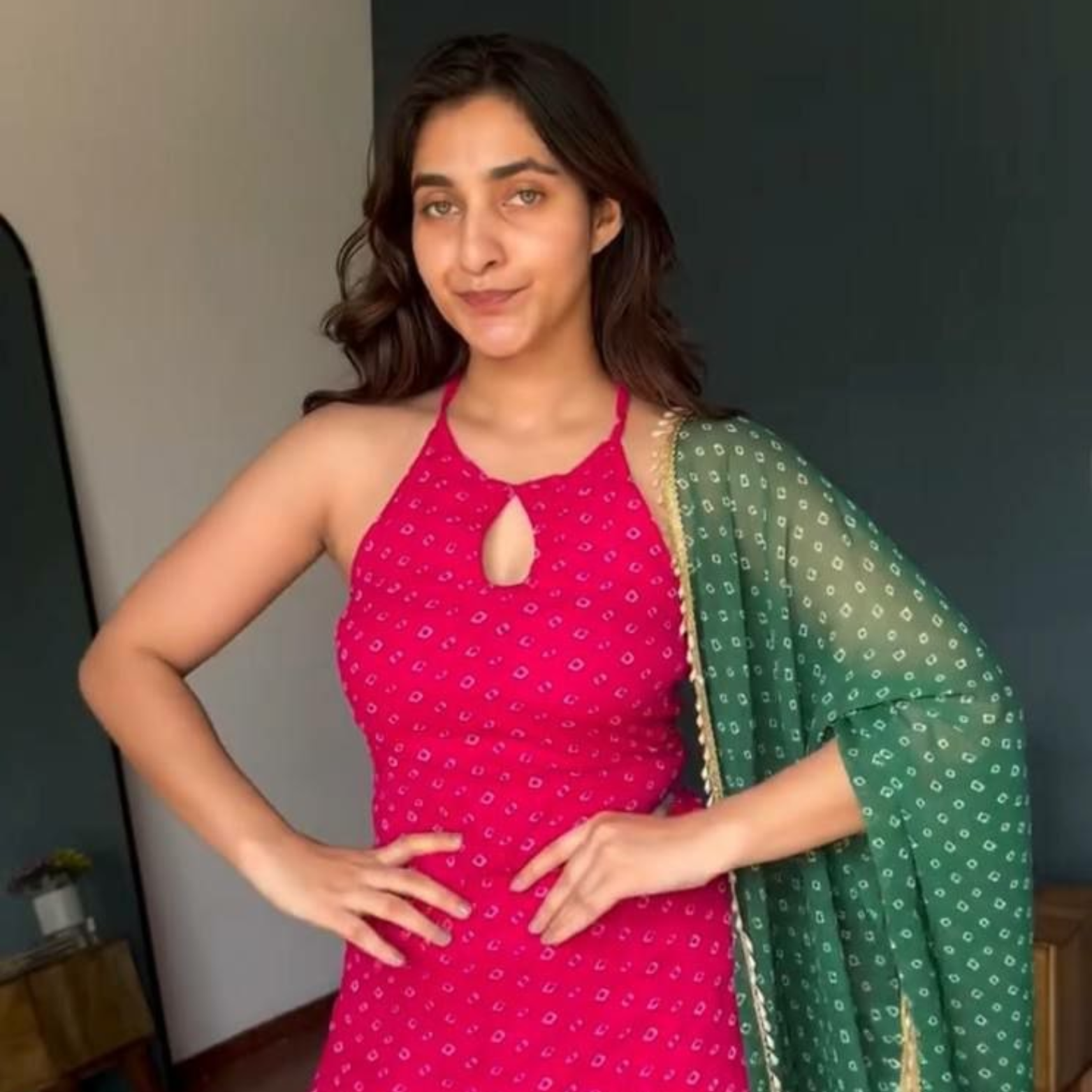Riwaayat Pink Farshi Palazzo Suit Set