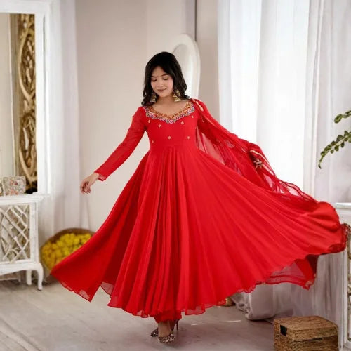 Aaradhya Royal Swirl Gown Set
