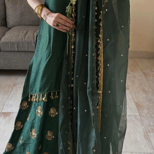 Zoya Sequins Farshi Silk Set