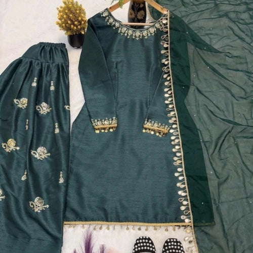 Zoya Sequins Farshi Silk Set