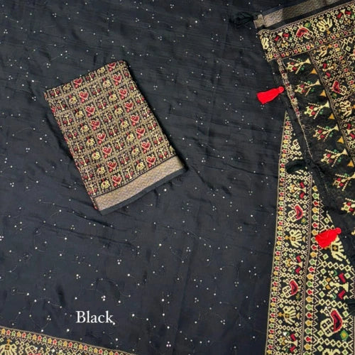 Varnika Ajrakh Mul Cotton Saree
