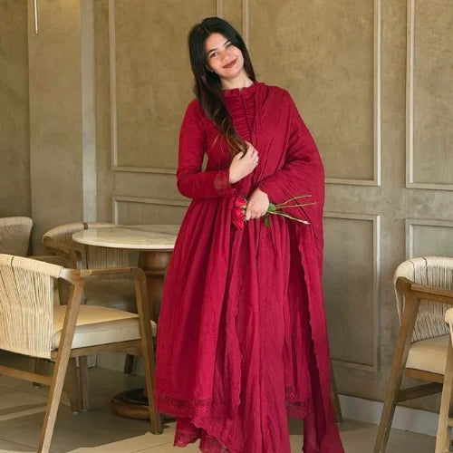 Embroidered Roman Silk Gown Set