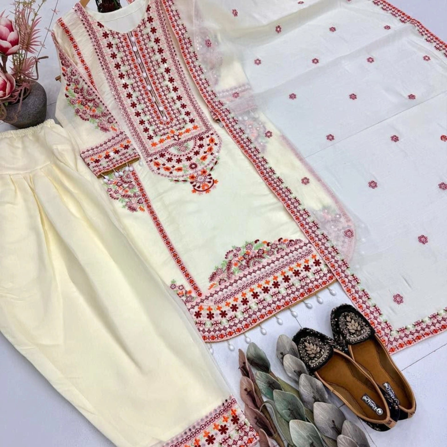 Aarohi Chanderi Mirrorwork Suit Set