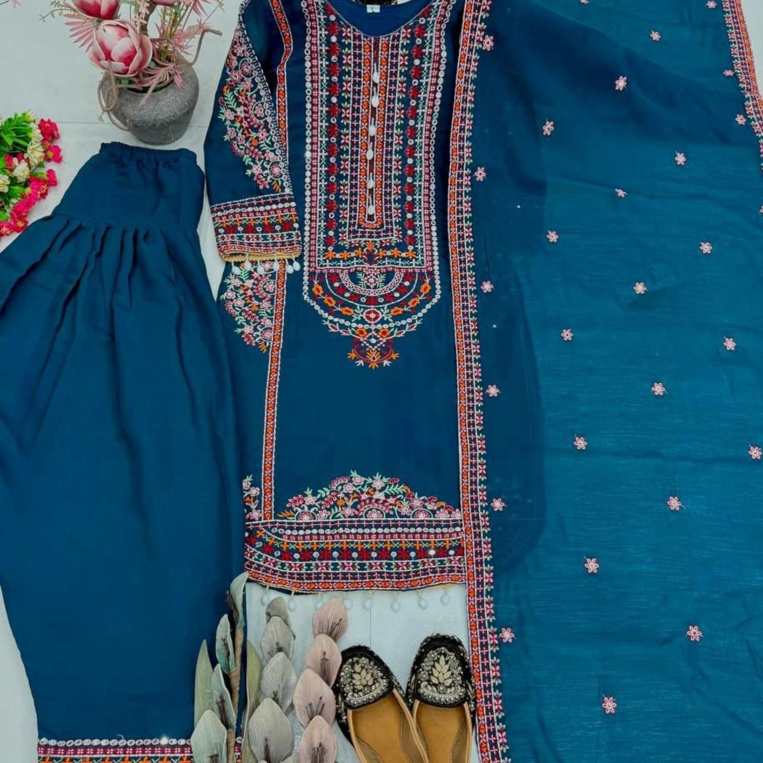 Aarohi Chanderi Mirrorwork Suit Set