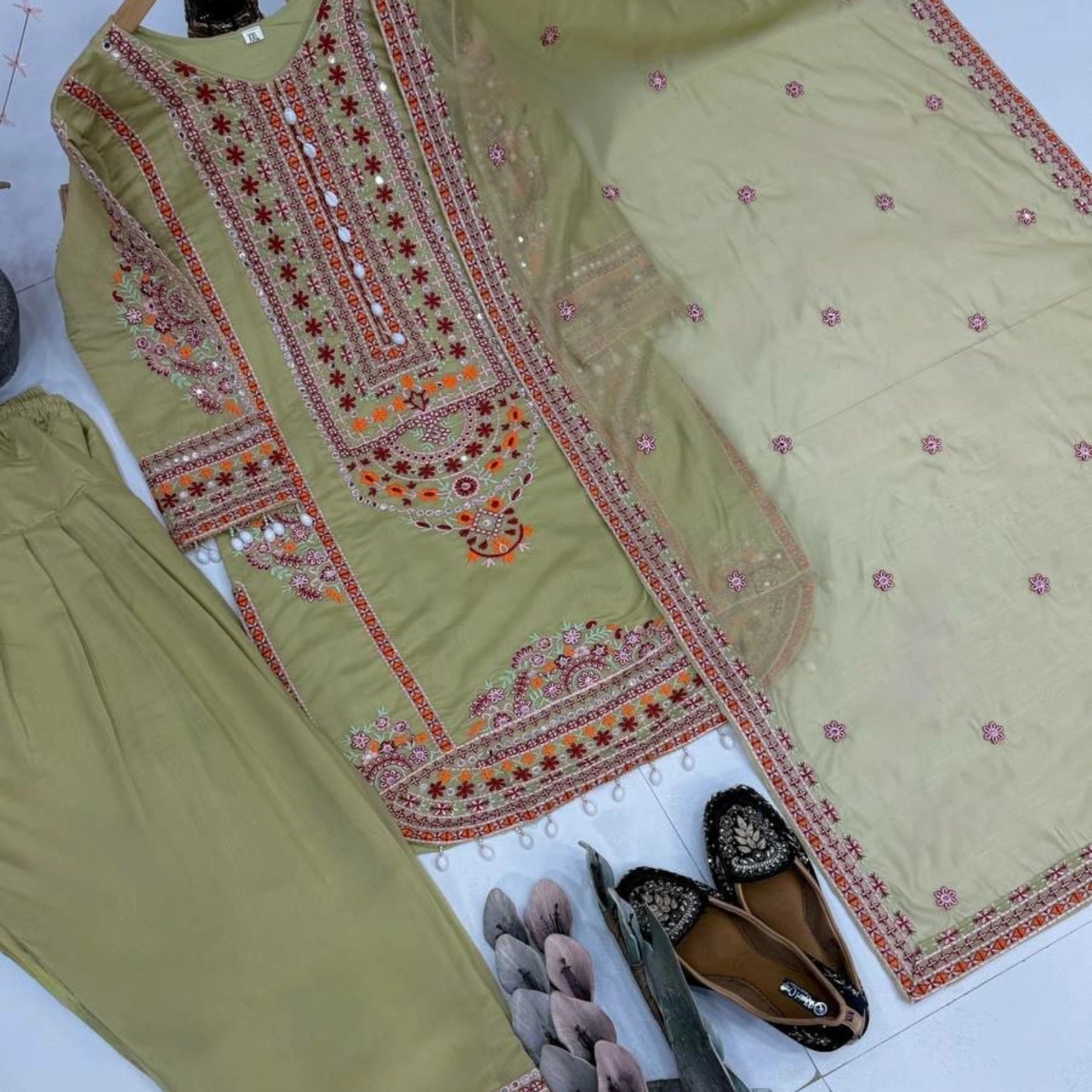 Aarohi Chanderi Mirrorwork Suit Set