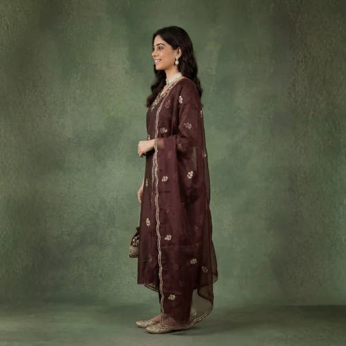 Embroidered Cotton Blend Kurta Set with Organza Dupatta