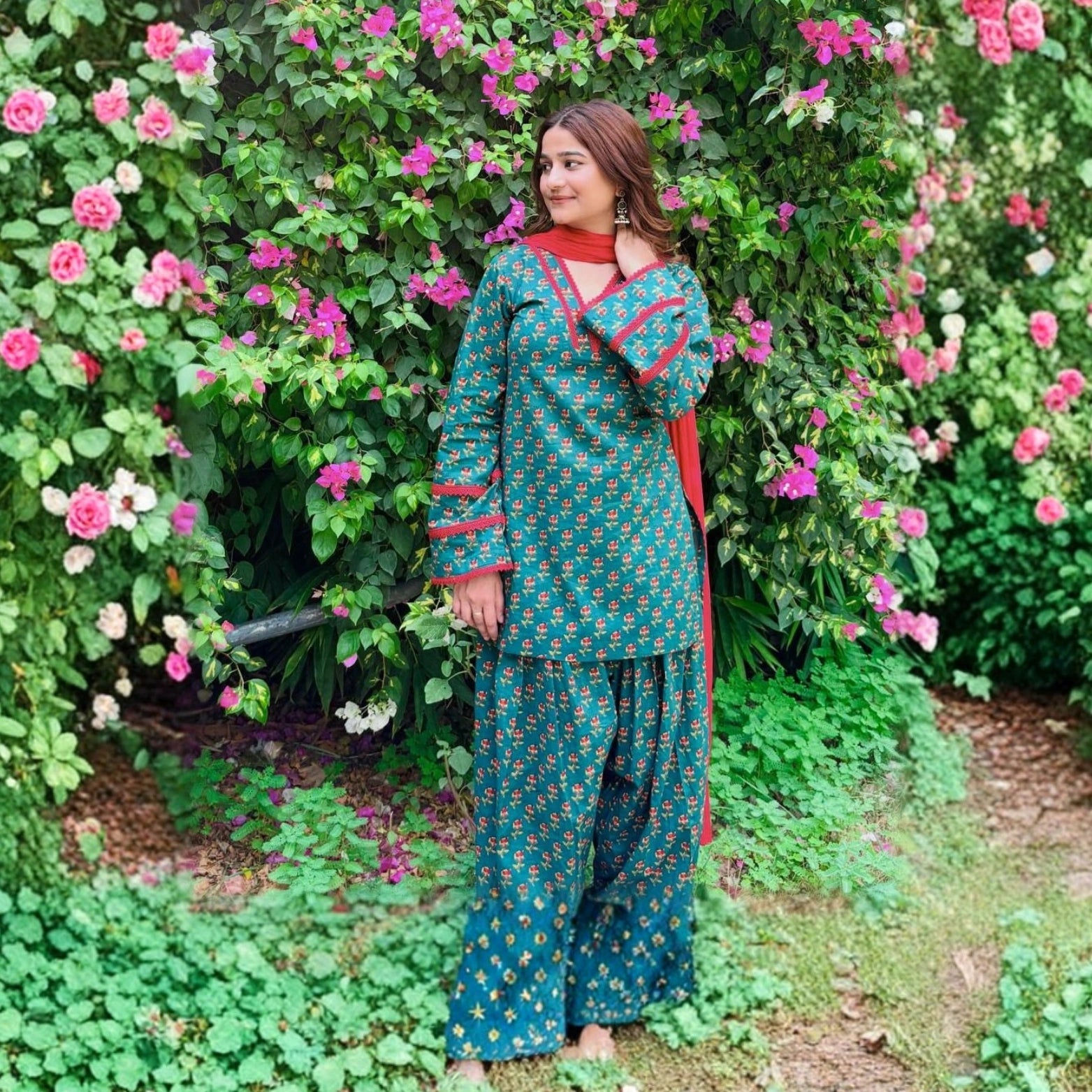 Emerald Bloom Farshi Set