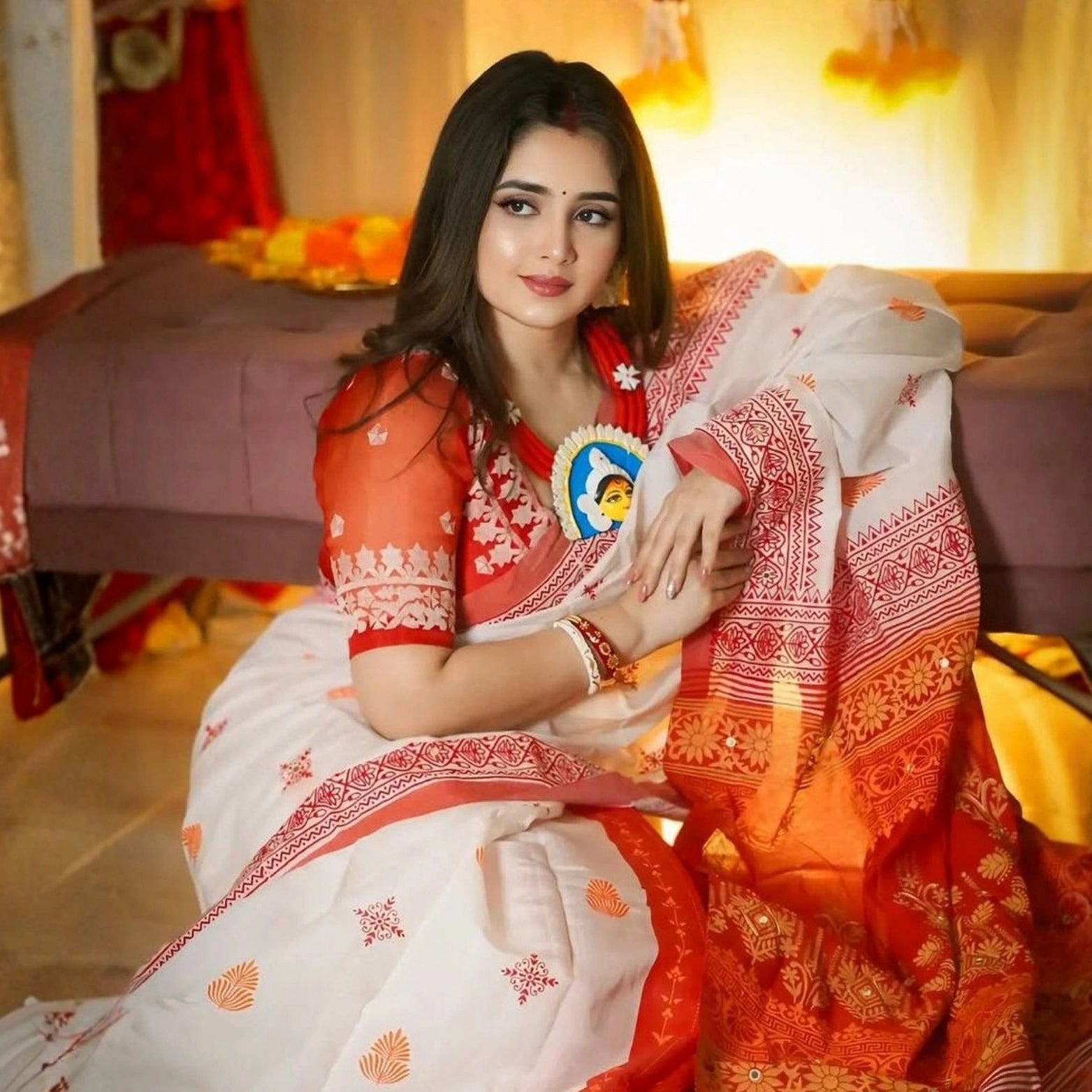 Patralekha Linen Blooming Digital Print Saree