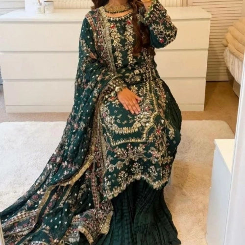 Raaniya Mirror Drape Set