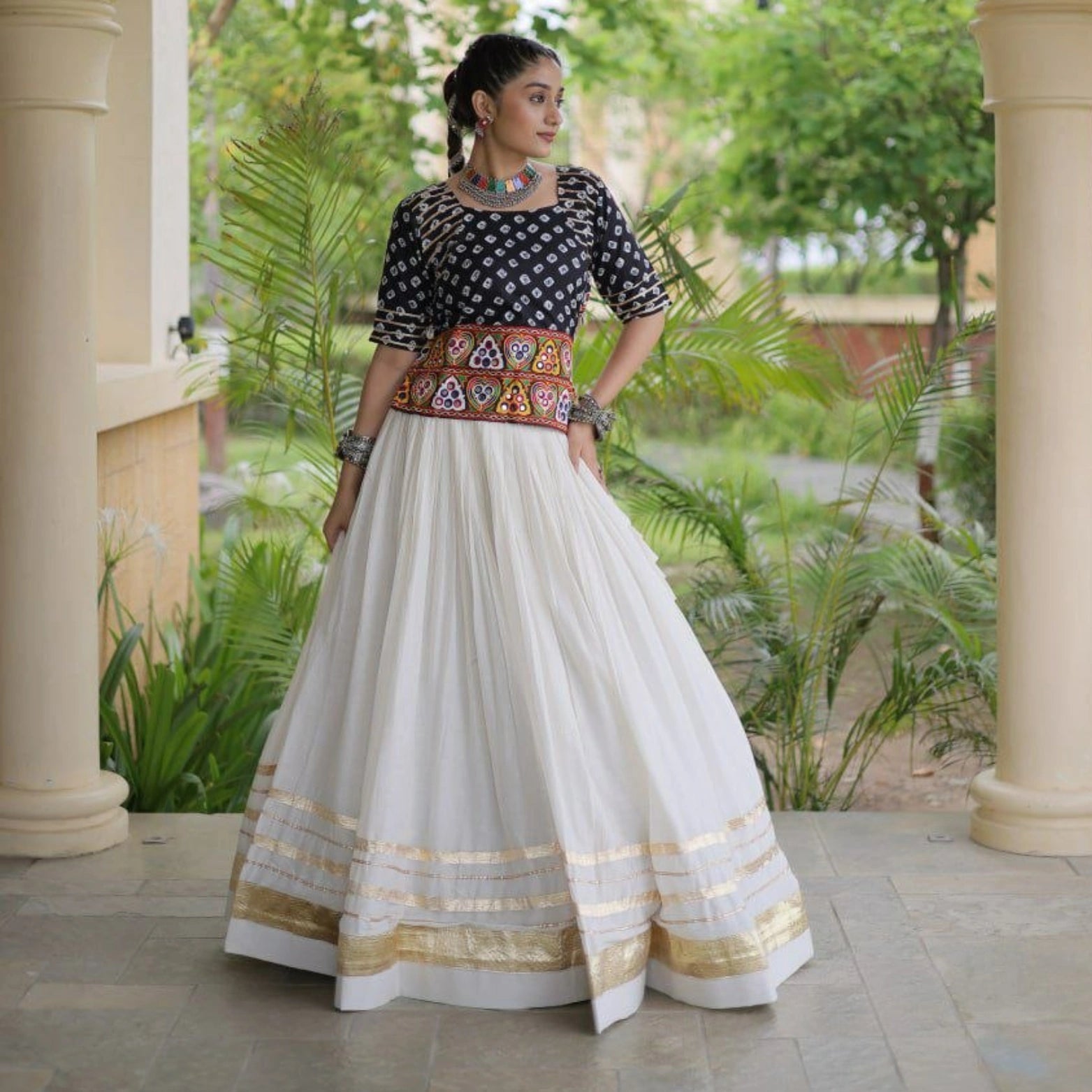 Gulnaar Gamthi Gota Patti Lehenga Set