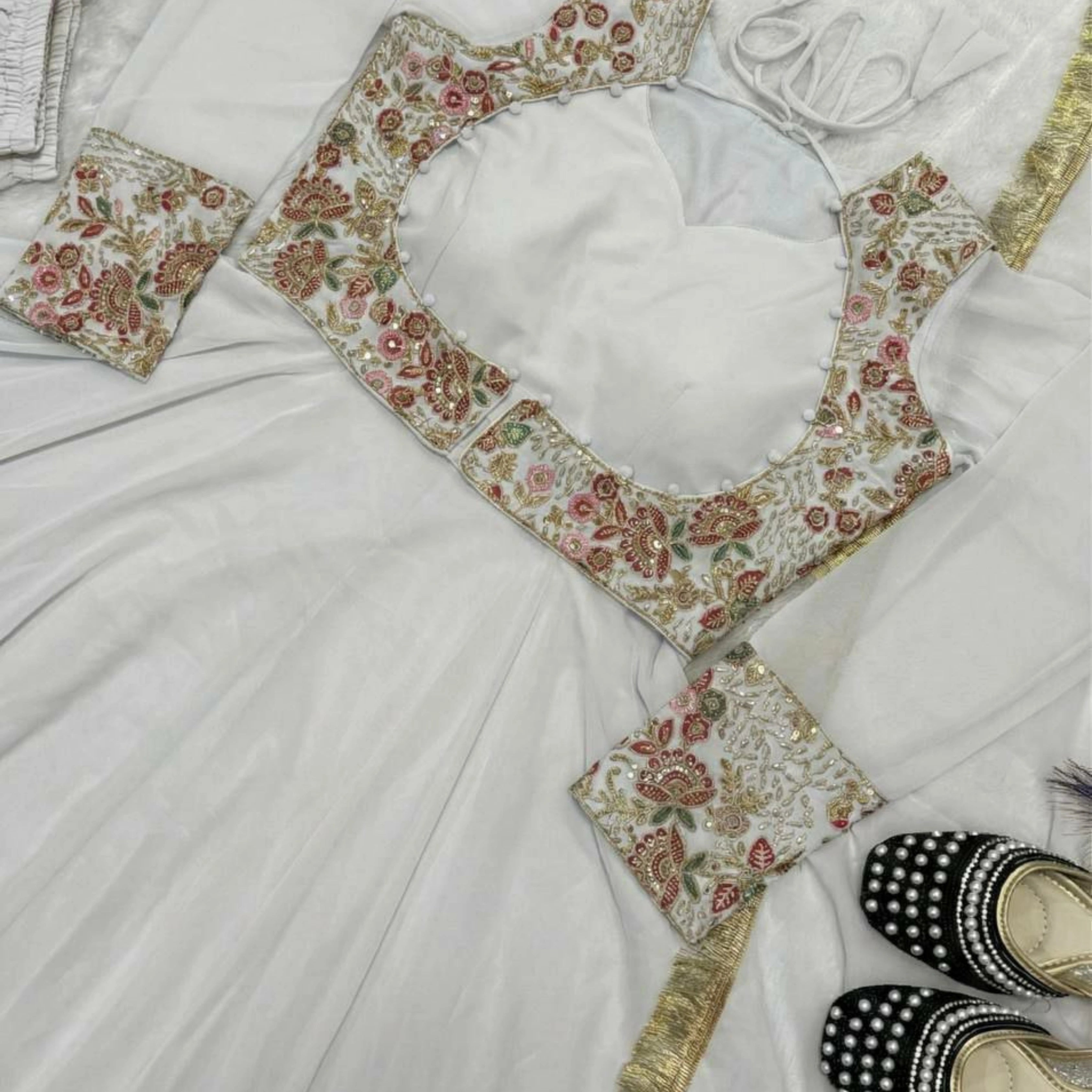 Ethnic Aura Multi-Needle Embroidered Anarkali