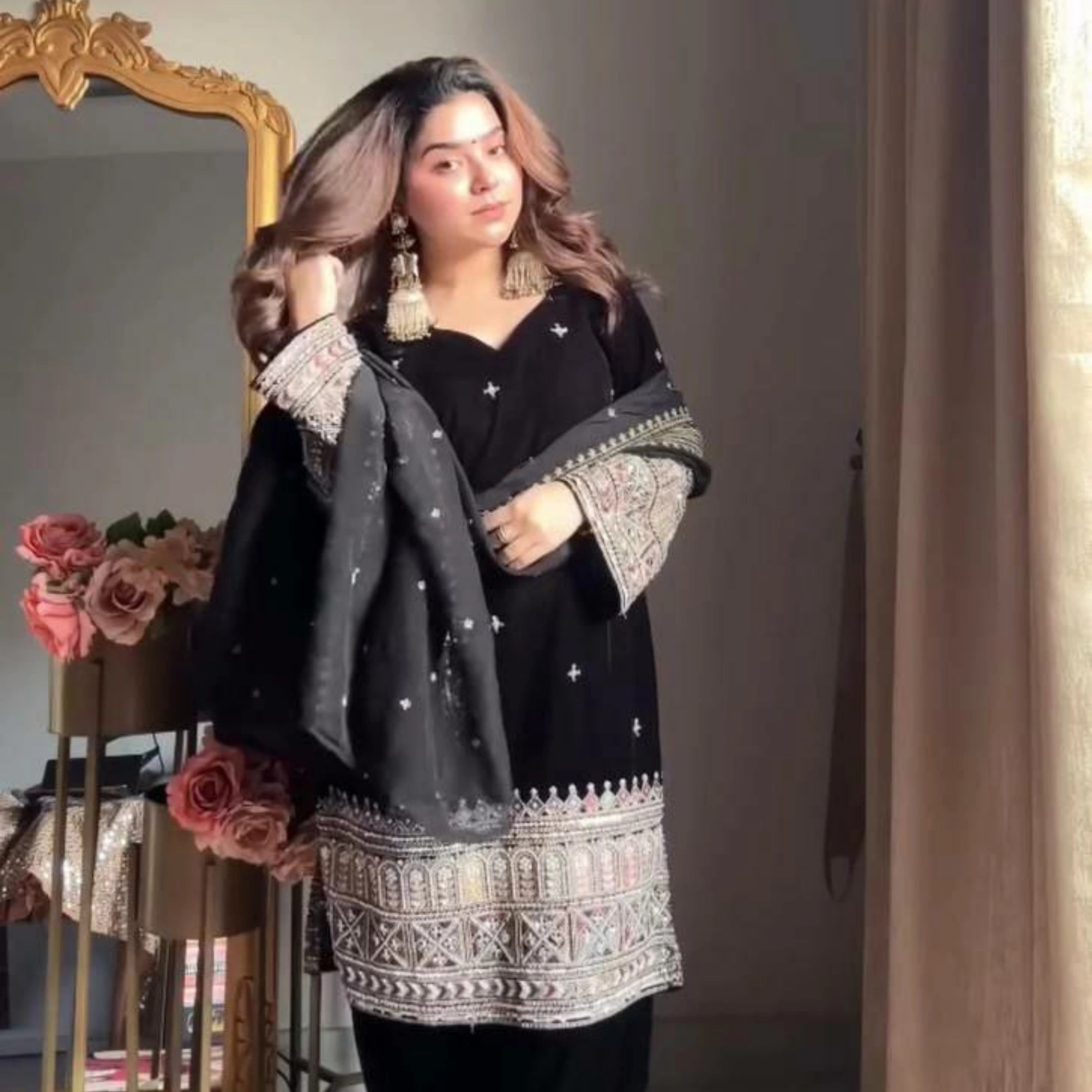 Premium Noor Heavy Velvet Designer Suit