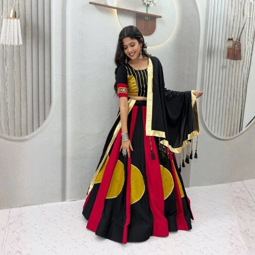 Aabha Gamthi Multicolour Kali Lehenga Set
