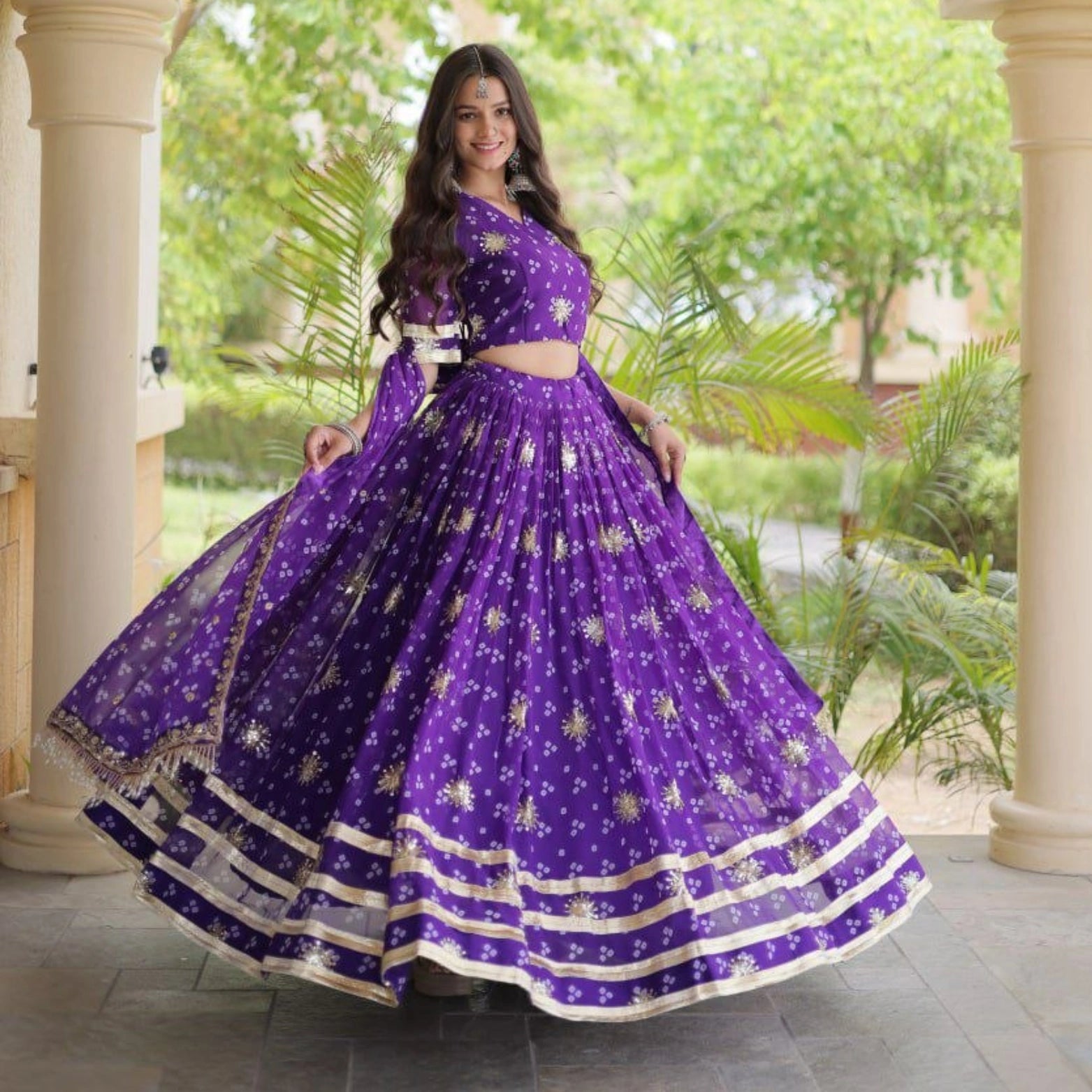 Riwaayat Bandhej Zari Lehenga Set