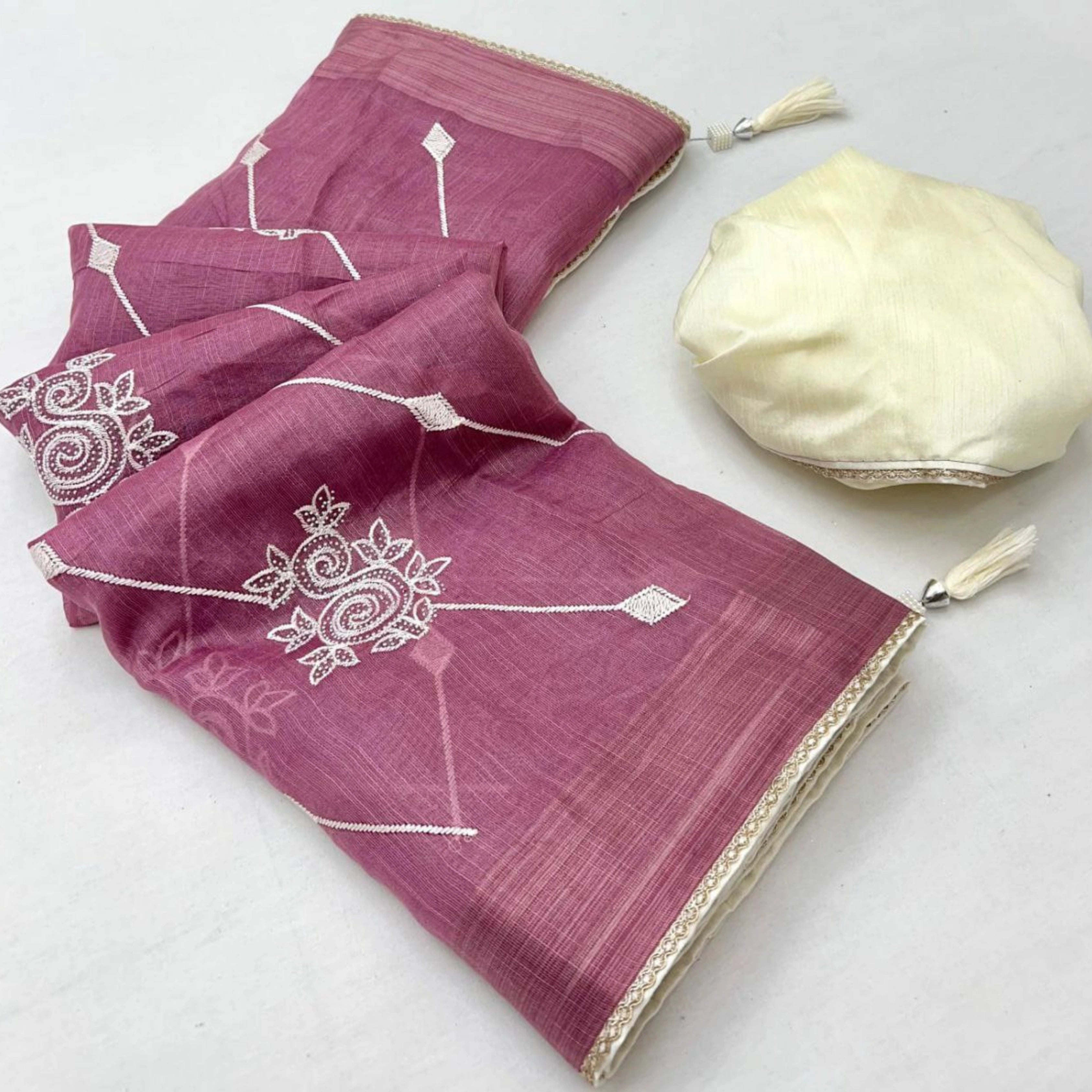 Royal Lahariya Snap Cotton Embroidered Saree